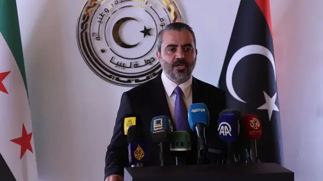 Video thumbnail for Libya: Syria’s foreign minister arrives in Tripoli to meet Libyan officials, reopen Syrian Embassy.