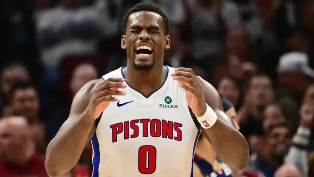 Video thumbnail for Jalen Duren's $200M Deal Drama & Media Day Absence