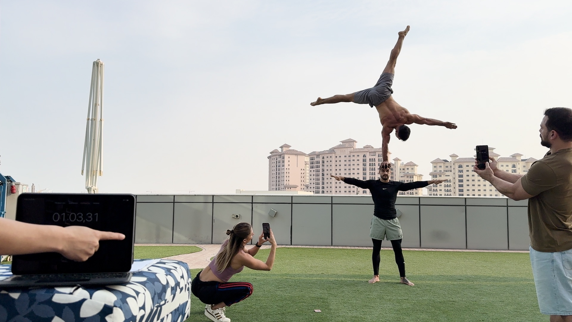 Video thumbnail for Bilak brothers set one arm handstand record