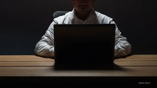 Video thumbnail for ‘Knife in your back’: The dangers of being a whistleblower