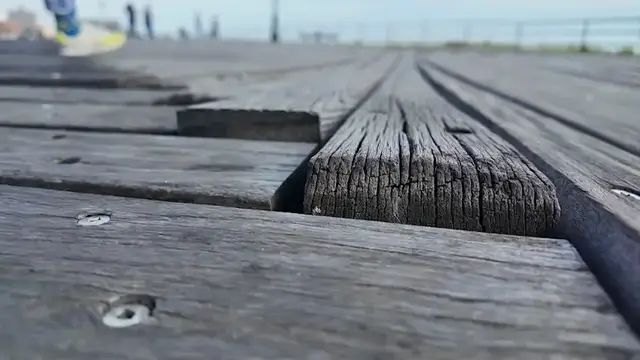 Video thumbnail for NYC takes next step in $1B reconstruction project for Coney Island's famous boardwalk