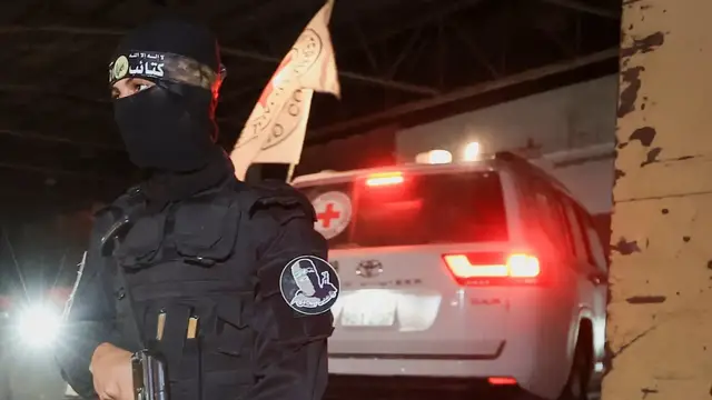 'Video thumbnail for Bodies arrive in Tel Aviv: Crowd gathered to welcome captives' coffins home'