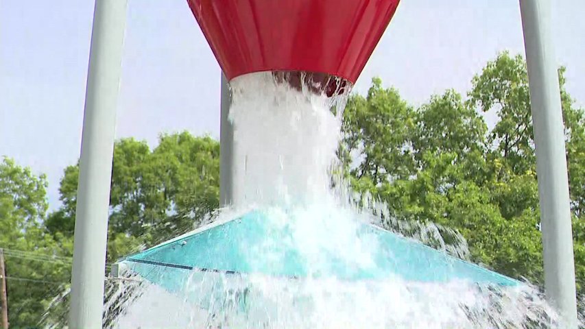 Video thumbnail for Town of Hempstead opens splash pads early amid heat advisory