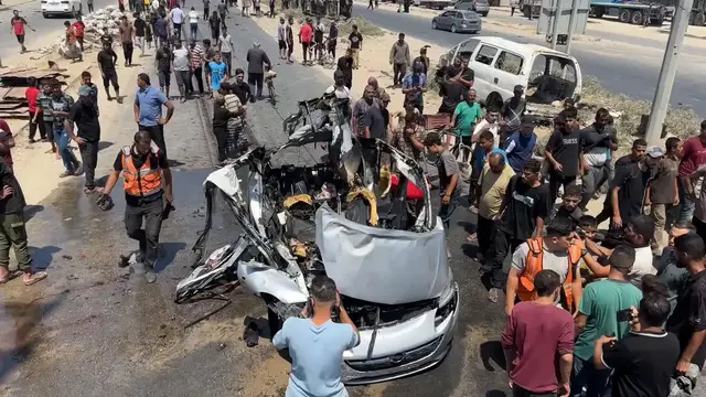 Video thumbnail for 12 Palestinians, including 2 children, unborn baby, killed in Israeli airstrikes across Gaza.