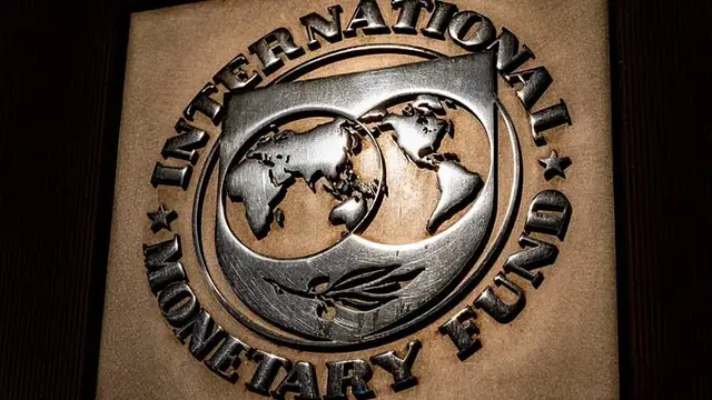 Video thumbnail for IMF raises Africa growth outlook, warns of shrinking aid