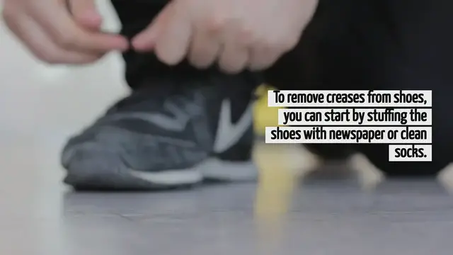 Video thumbnail for How To Remove Creases From Shoes