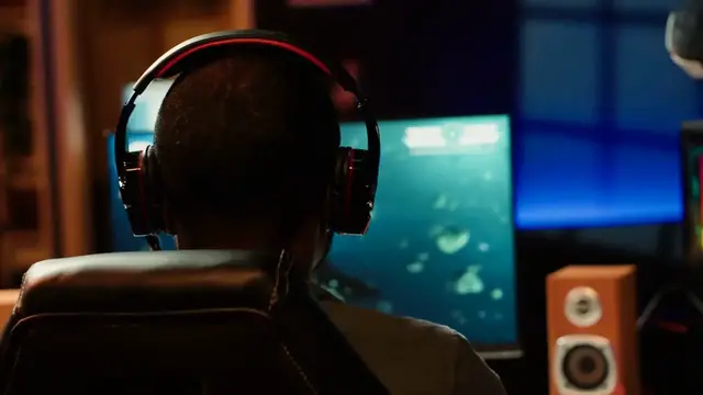 Video thumbnail for  Fortnite Squads