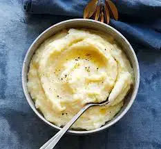 Video thumbnail for Garlic Mashed Potatoes Recipe