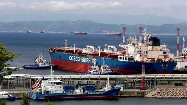 'Video thumbnail for US raises India tariffs to 50 percent over Russian oil purchases'