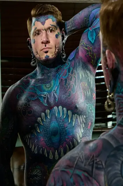 Video thumbnail for Meet Ephermeral Remy, the world's most tattooed man