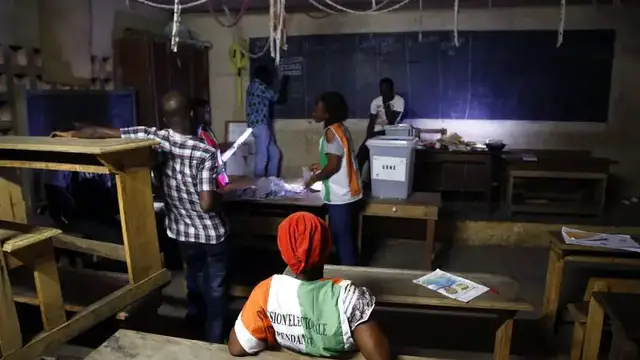 'Video thumbnail for Over 50 hopefuls vie for Ivorian presidency as electoral commission closes bubmissions'
