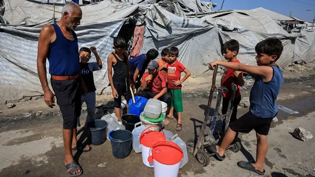 Video thumbnail for Impact of Israel's peace plan rejection: Palestinians in the Gaza strip continue to suffer
