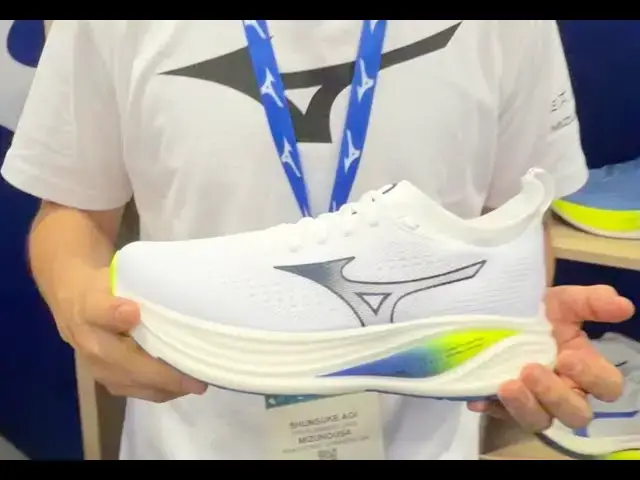 Video thumbnail for Mizuno Previews the Neo Zen 2 at the Running Event 2025