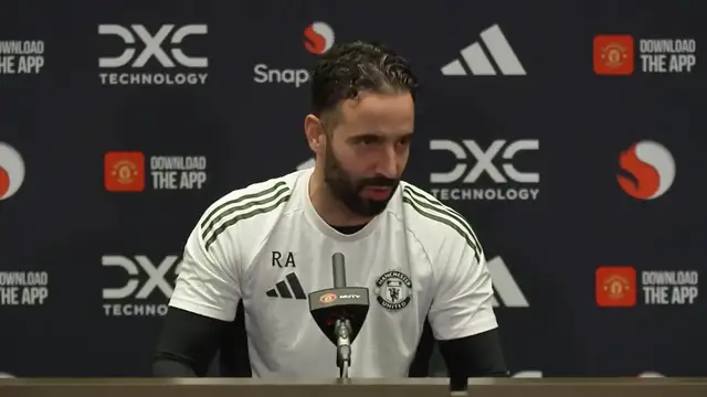 'Video thumbnail for Amorim rejects Dyche criticism of his Man Utd tactics'