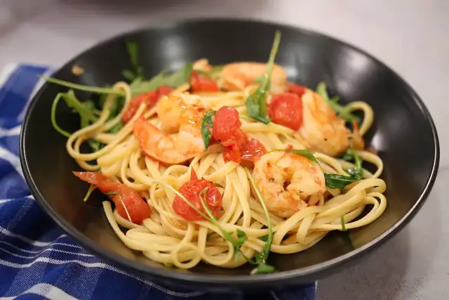 'Video thumbnail for This Shrimp Linguine Recipe Will Surprise You!'