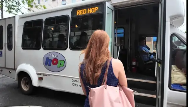 Video thumbnail for Free Hoboken HOP shuttle makes commuting around the city easier