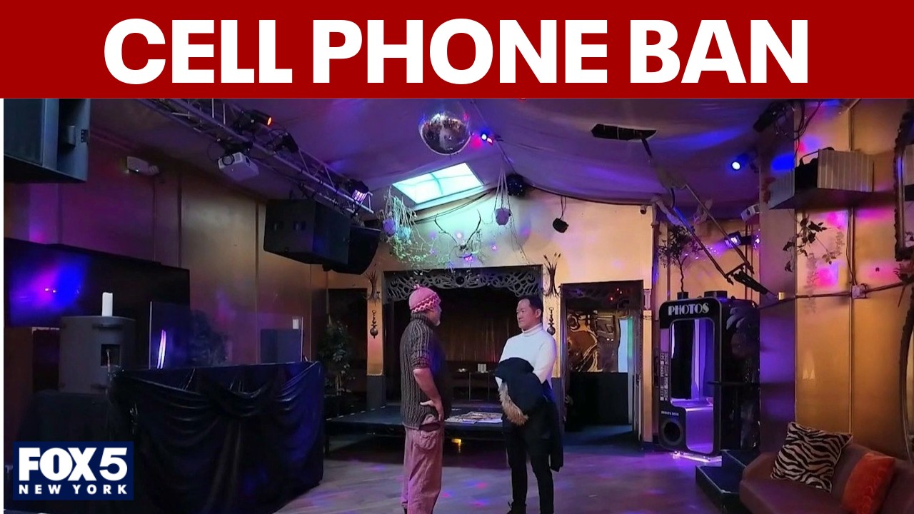 Video thumbnail for Are phones killing the dance floor? NYC club says yes