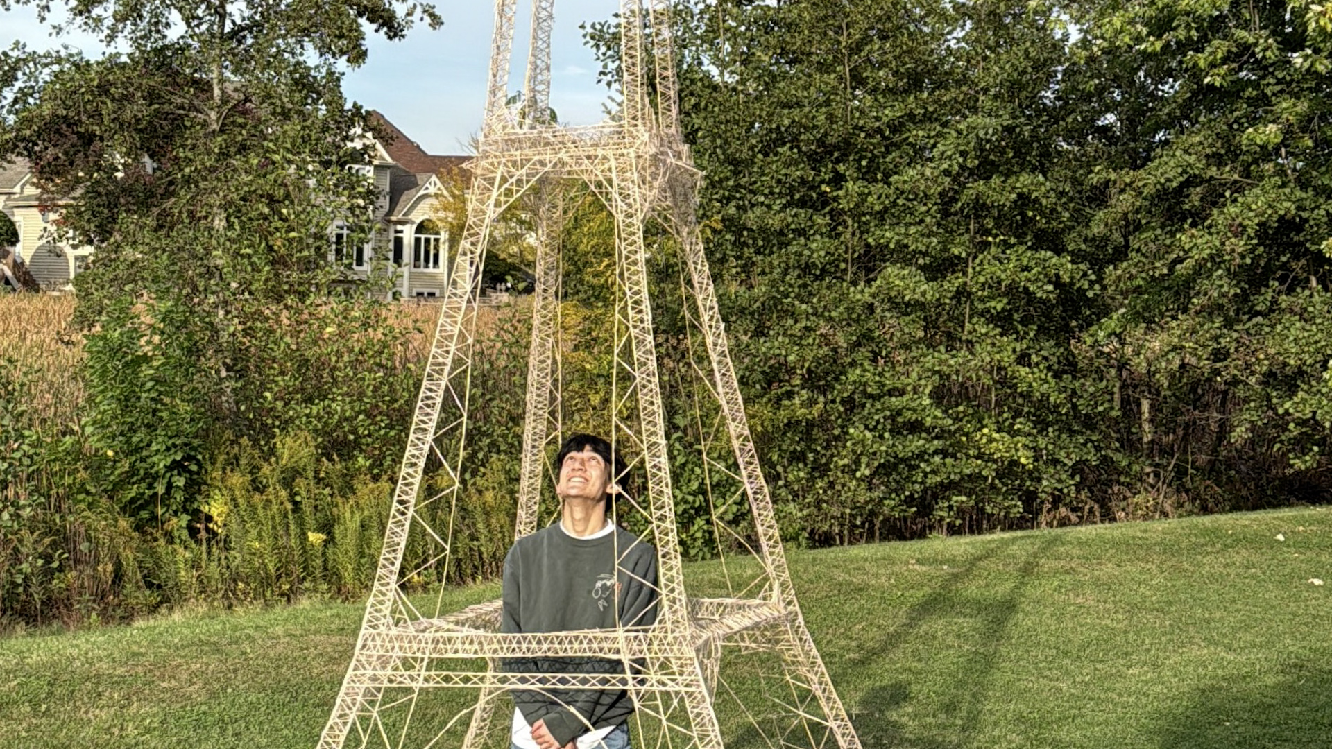 Video thumbnail for Tallest toothpick sculpture  5.28 metres (17.32 ft) by Eric Klabel