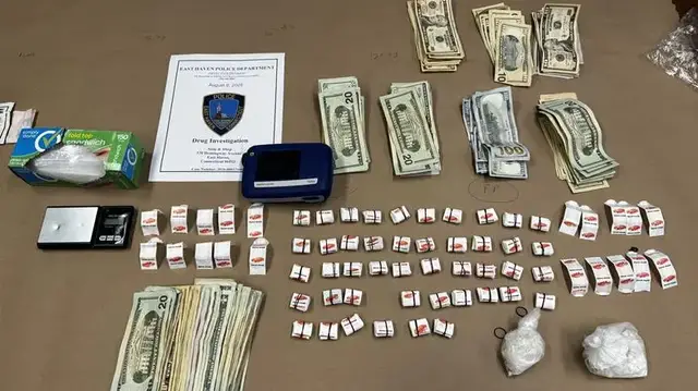 Video thumbnail for Bridgeport woman arrested for narcotics possession near Stop & Shop
