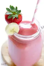 Video thumbnail for Strawberry Smoothie Recipe