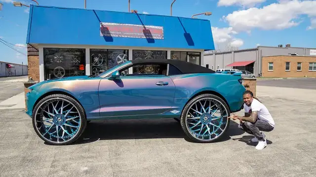 'Video thumbnail for Custom Camaro With 32-Inch Wheels'