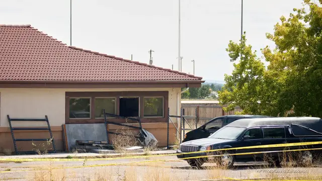 'Video thumbnail for Authorities find another Colorado funeral home allegedly stockpiling bodies'