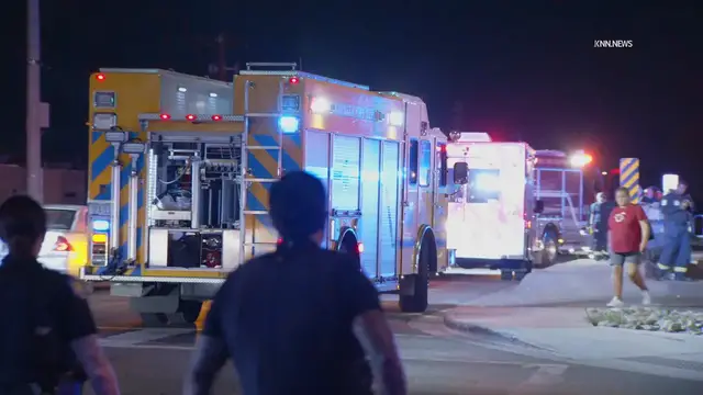 Video thumbnail for US, Phoenix: Phoenix Officers And Firefighters Search Canal Waters After 75th Avenue Crash.