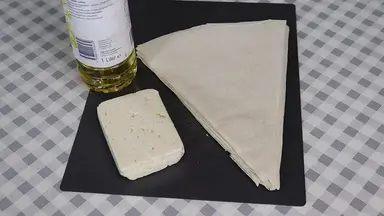 'Video thumbnail for Vorsicht‼️ Macht süchtig🤣‼️ Knusprige Blätterteigröllchen✅Nur 3 Zutaten😋'