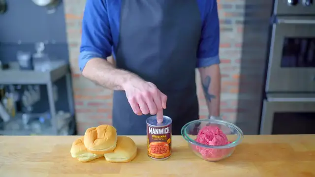 'Video thumbnail for 36.Binging with Babish; Risotto Tricolore from Big Night (1080p 24fps)'