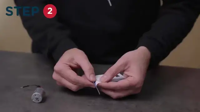 Video thumbnail for Disc Launcher Assembly Instructions(720P HD)