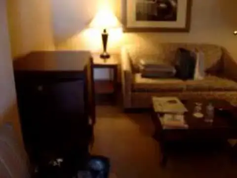 Video thumbnail for Renaissance Los Angeles LAX - hotel room video