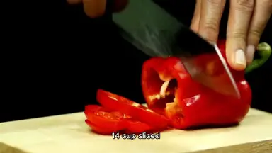 'Video thumbnail for Mini Pizza Recipe for Children's Lunch Box'