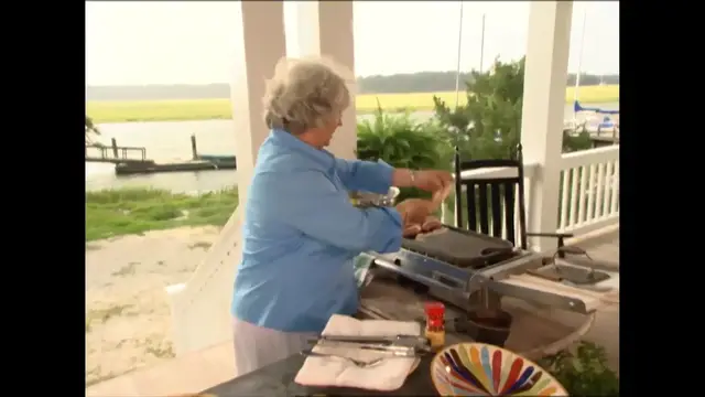 Video thumbnail for 
				 Black Pepper Bacon Ham Sausage
