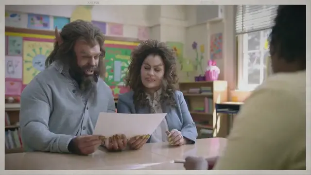 'Video thumbnail for 15 Spectrum Mobile Commercial Actors and Actresses 2023'