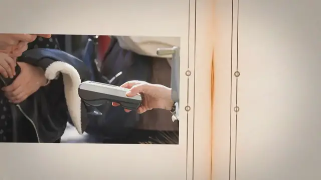 Video thumbnail for Paid Cash for Telephone Bill