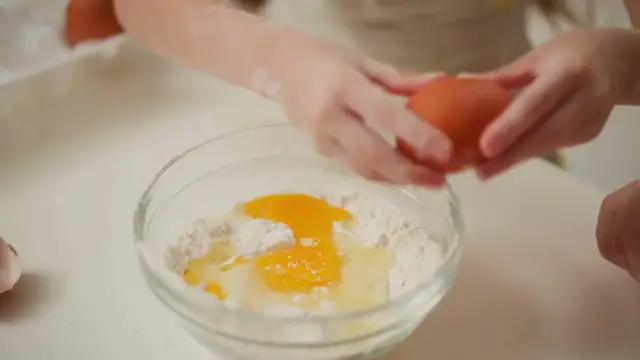 'Video thumbnail for Quick_Chocolate_Dessert_Recipes'