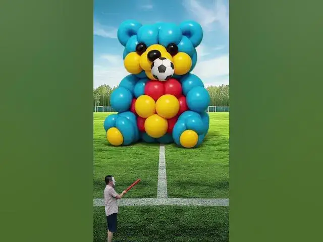 Video thumbnail for The mascot vibrato assistant placed on the football field is popular, co-produced,creative #short