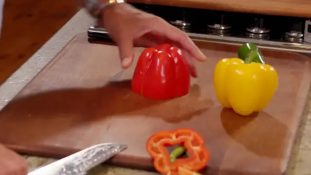 Video thumbnail for 
				 Pepper Cuts 3 Ways