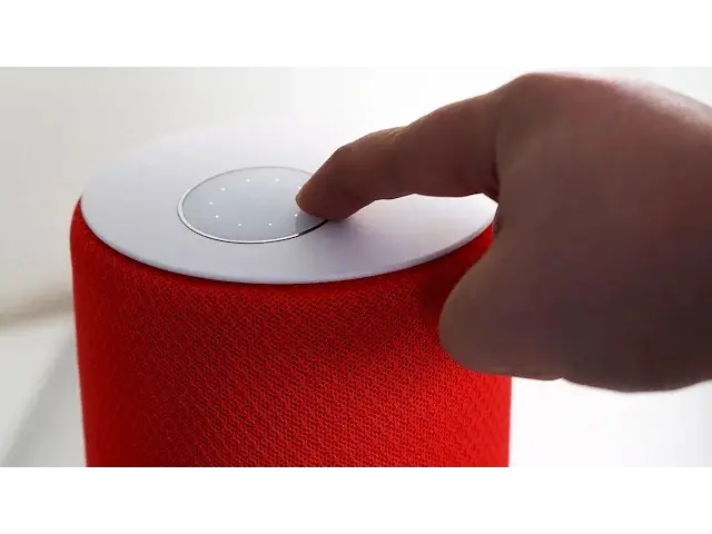 'Video thumbnail for Libratone Zipp Speaker | Review'