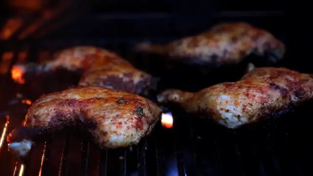 Video thumbnail for The Sweet and Smoky Delight of Honey BBQ Sauce