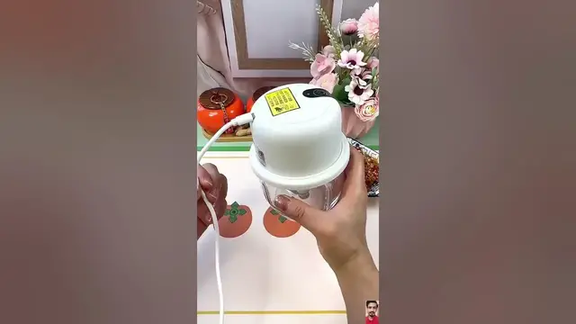 Video thumbnail for 🌟 Mini Electric Vegetable Grinder 😍 | Product Link is in Description ⬇️ #shorts   #gadgets  #viral