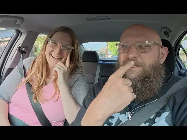 Video thumbnail for Dinner date!  | i3xCx & Apey