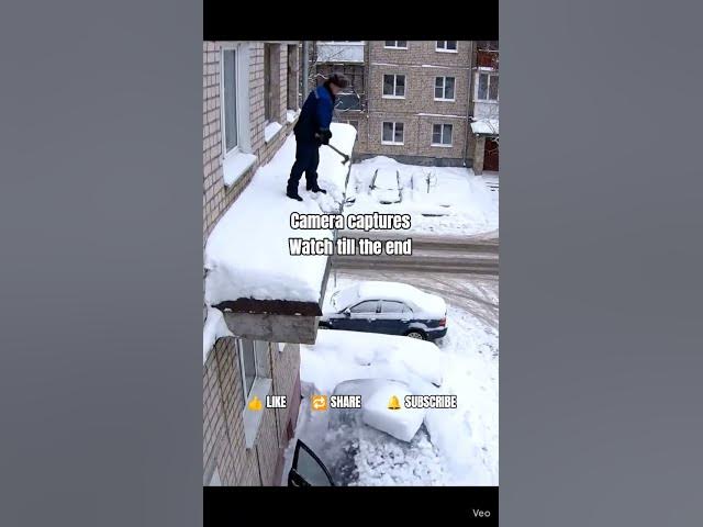 Video thumbnail for Shocking Ice Fall Accident in Moscow 😳❄️ #winter