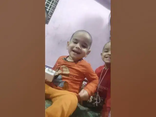 Video thumbnail for chotu to bilkul b nai reh sekta mobile ke bina...