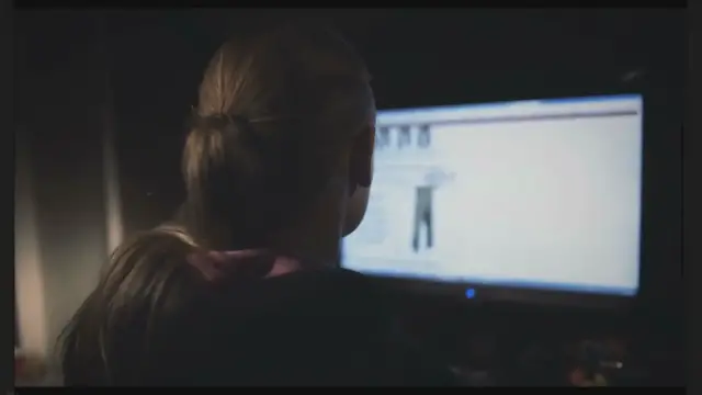 Video thumbnail for How to Jump to a Specific Slide in PowerPoint - Vegaslide