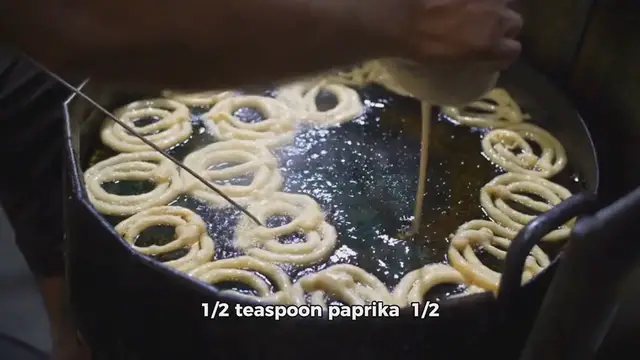 Video thumbnail for onion ring recipe