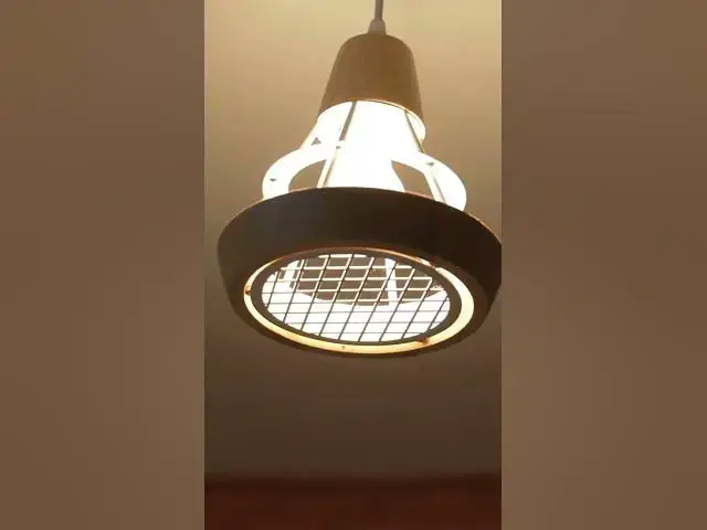 Video thumbnail for ลองตั้ง "ในนี้มืดจังเลยนะฮะ" เป็นคำสั่งสมาร์ทโฮม