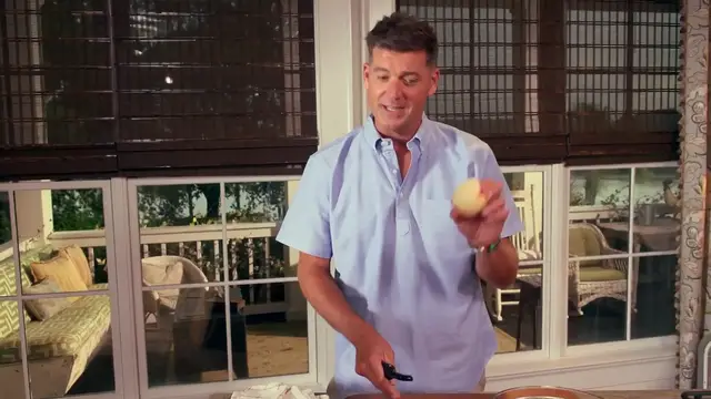 Video thumbnail for 
				 How to Keep Your Apple from Turing Brown