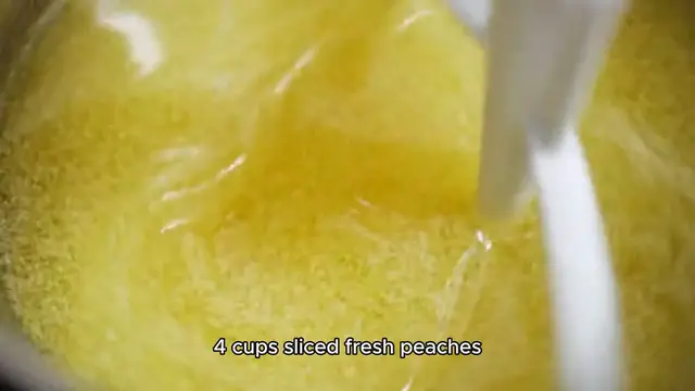 Video thumbnail for peach crumble recipe