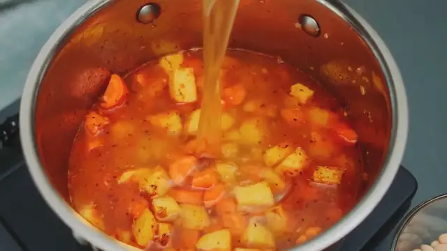 Video thumbnail for Healthy and Amazing Beet Soup Recipe